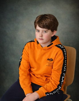 Kristján Guðni Brynjarsson as Guðmundur