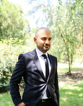 Caner Öztürk as Üsteğmen