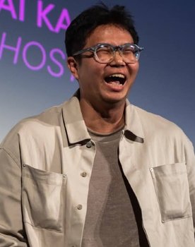 Ratchapoom Boonbunchachoke as Self