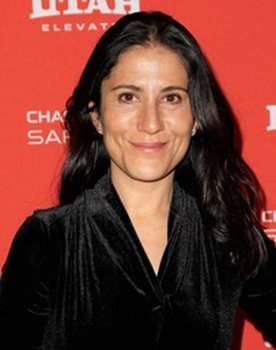 Montserrat Marañon as María