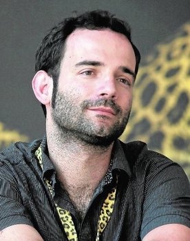 Luis López Carrasco as 