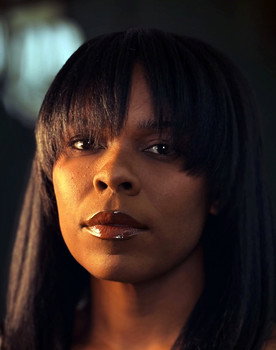 Chazitear Martin as Saniya