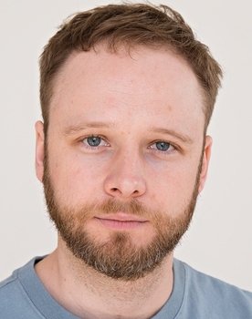 Maksim Vinogradov as Serega