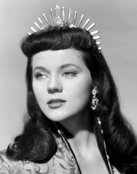 Peggie Castle as Jean Auchincloss (uncredited)