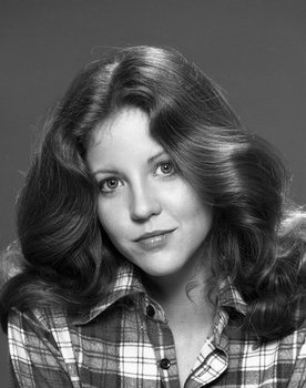 Nancy Allen as Betty Walker