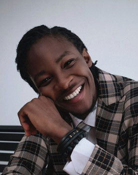 Mallum Arik as Chisom