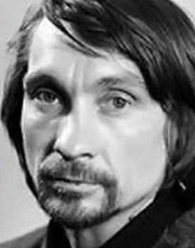 Aleksey Zaytsev as Kolya-Oleg - bezdomnyy