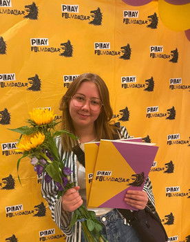 Emmy Christensen as Linnéa