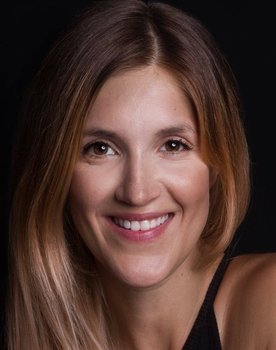 Sofia Correia as 