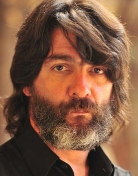 César Troncoso as Washington