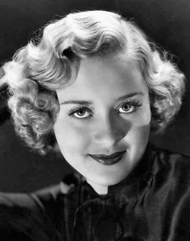 Marian Marsh as Nana Carlova