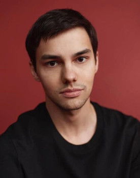 Егор Комаров