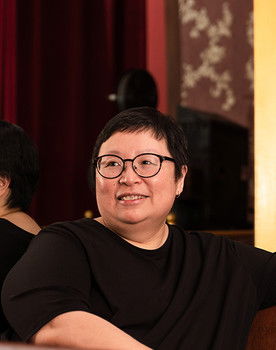 Chalida Uabumrungjit as Self