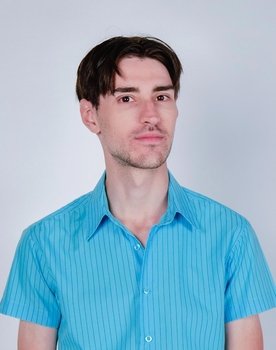 Philip Weiz as Mann 1