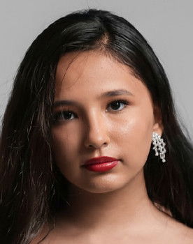 Lamar Faden as Janna