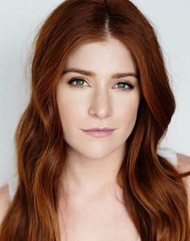 Mimi Gianopulos as Nina