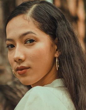 Charize Caraig as Dandan Domingo