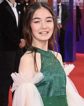 Shannon Mahina Gorman as Mia Kawasaki