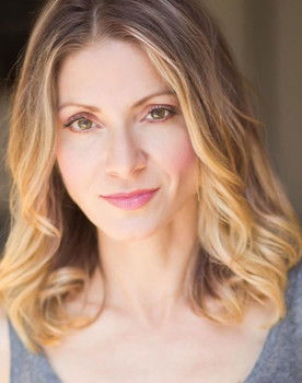 Laura Woyasz as Mrs. Fox