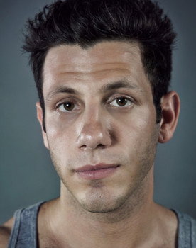 Maxx Hennard