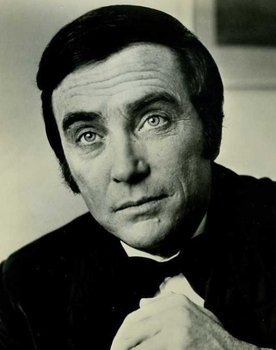 Robert Quarry as Khorda