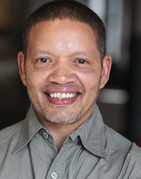 Arthur Richardson as Police Chief