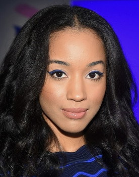 Erinn Westbrook as Liz
