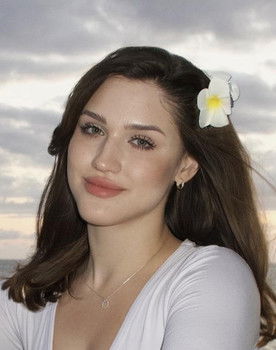 Лілія Слєсар