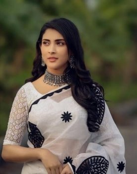 Mehazabien Chowdhury as Aurthee