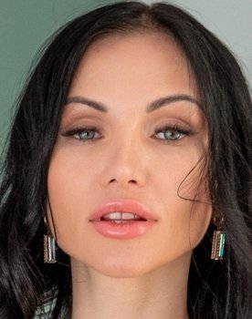 Sasha Rose