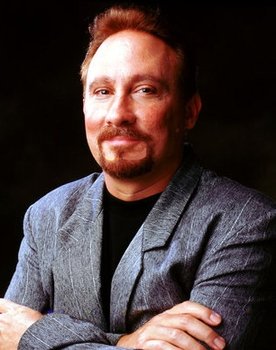 Joe Nicolo as Ritchie