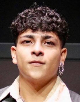 Victor Prieto Simental as Veneno