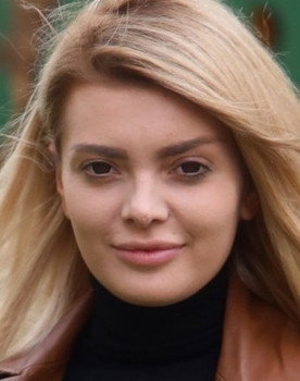 Ella Dvornik