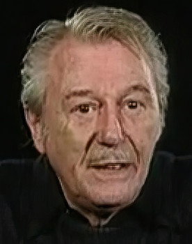 Maurice Coussonneau as Chaponval