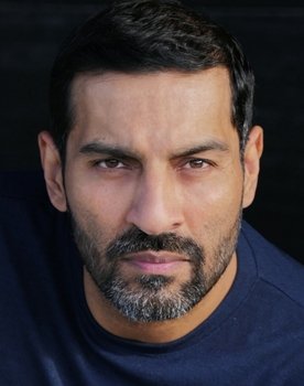 Monish Anand as Chetan