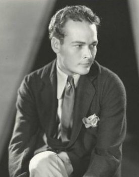 Edward Woods as Bob Hall