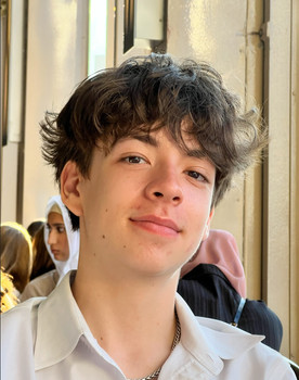 Nicolas Poutré as Terrestre