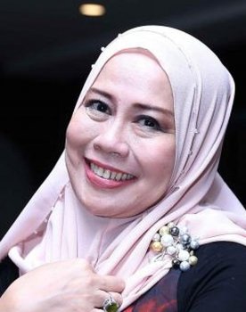 Dewi Yull