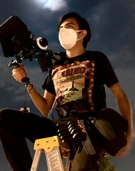 José Rodríguez as Reportera