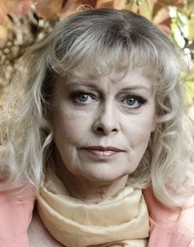 Merle Talvik as Daisy
