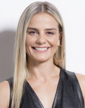 Milene Domingues as Self