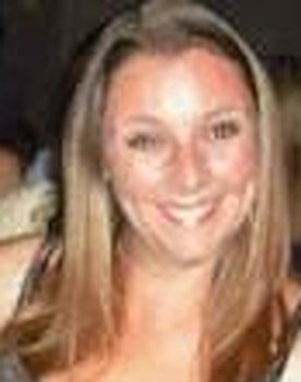 Caroline Semple as Girl (voice)