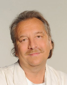 Imre Bajor as Borsai Lajos