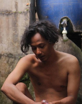 Jarkiyo as Pelanggan 2