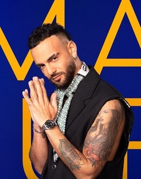 Manuel Cortés as Participante