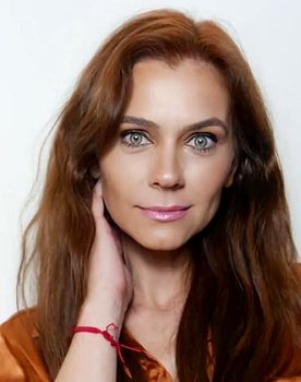 Mariangela Meotti as The Girl