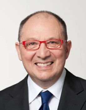 Bernard Thurnheer as Commentator