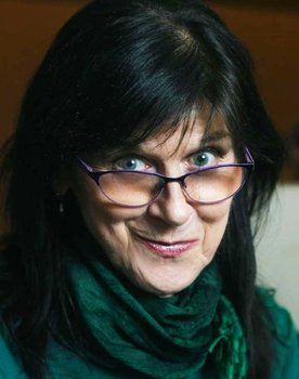 Maja Boh-Hočevar as 