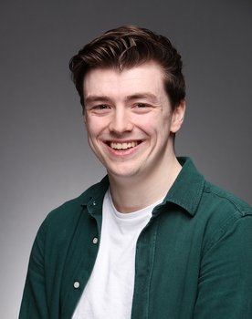 Ben Duffy as Liam