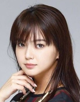 Mikako Tabe